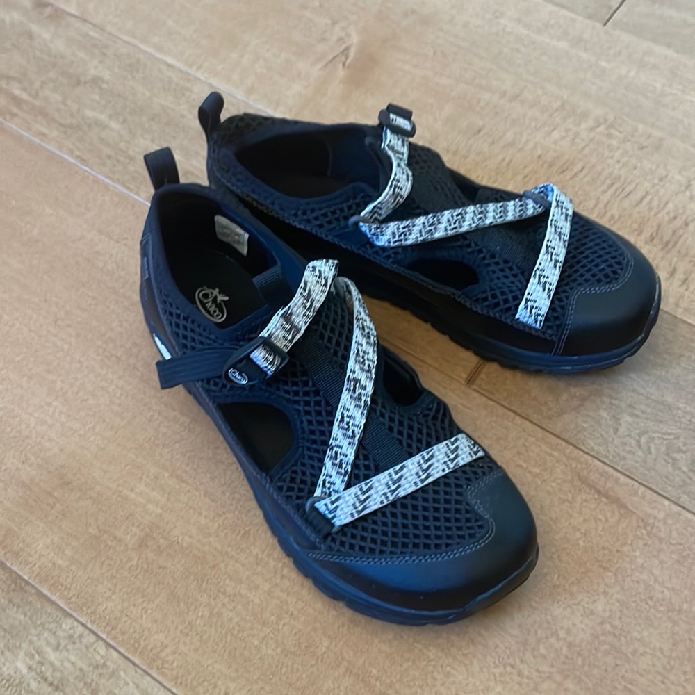 $10 Firm! Chaco sneakers! New !